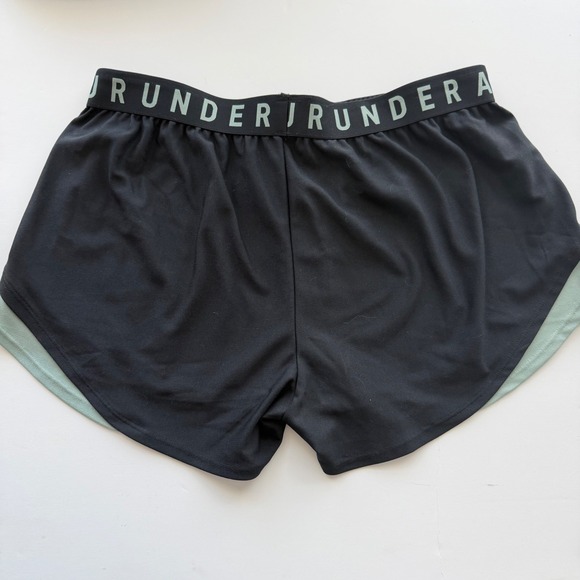 Under Armour Womens HeatGear Play Up Shorts Black Seafoam Green Large Athletic - Picture 2 of 5